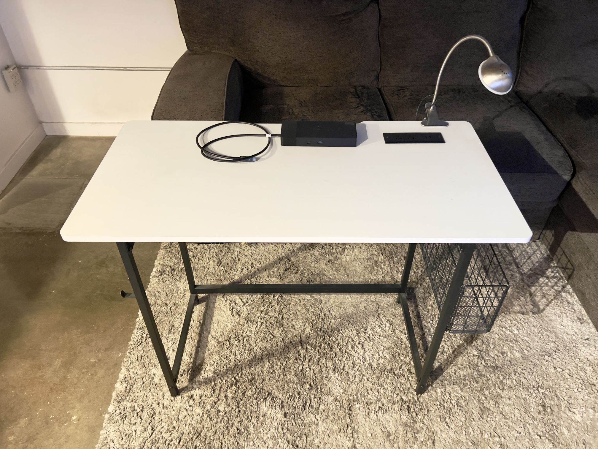 Desks For Sale ( Quantity 2 )