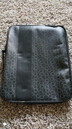Calvin Klein laptop/ tablet bag great condition