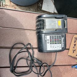 Makita Saw charger