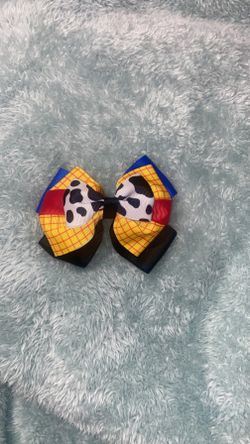 Woody Inspired Bow