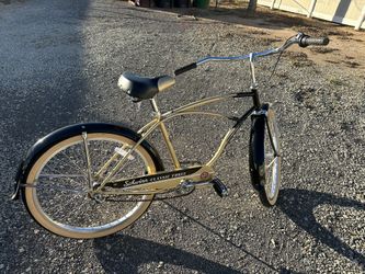 Schwinn Classic 3-Speed Cruiser – Gold/Black – Very Clean w/ Tiny Fender Marks $350