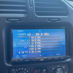 JVC Bluetooth Radio with DVD Player