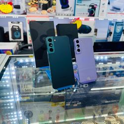 Samsung Galaxy S22 plus 128gb Unlocked