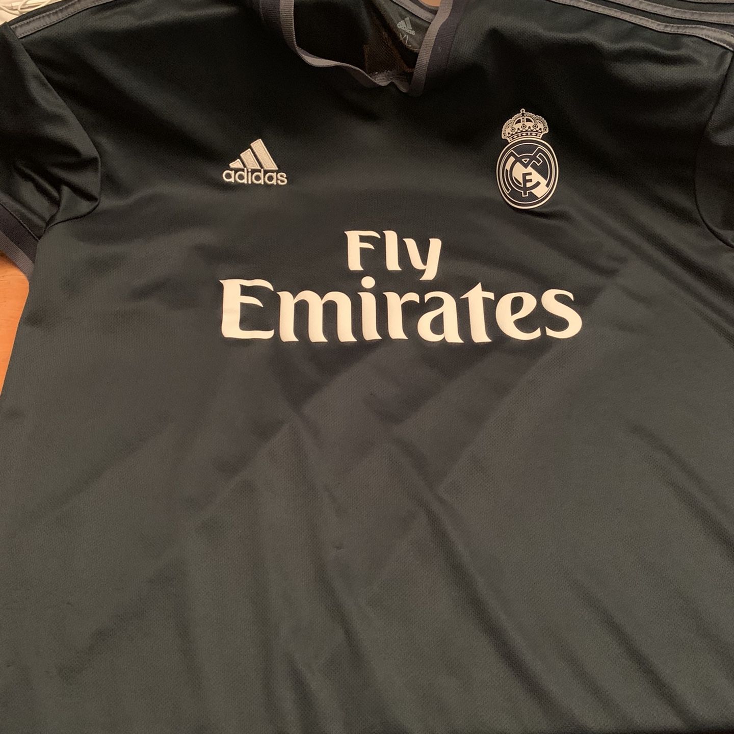 Real Madrid 18/19 Away Jersey (XL)
