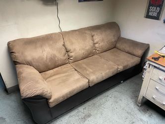 Couch/fridge