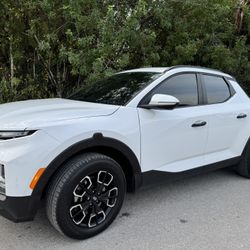 2023 HYUNDAI SANTA CRUZ SEL *ONLY 89K MILES* CLEAN CARFAX* ONE OWNER*  *ONLY 89,000 MILES  * ONE OWNER  *4 BRAND NEW TIRES  PREMIUM CLOTH INTERIOR  LI