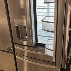 French Door Refrigerator 