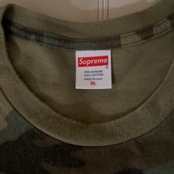 Supreme Men’s Shirt 