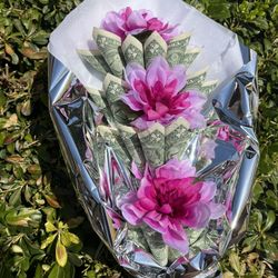 Money Flower Bouquet 