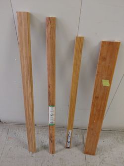 Assorted moldings, and floor saddles.