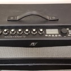 Fender Mustang V Guitar Amp