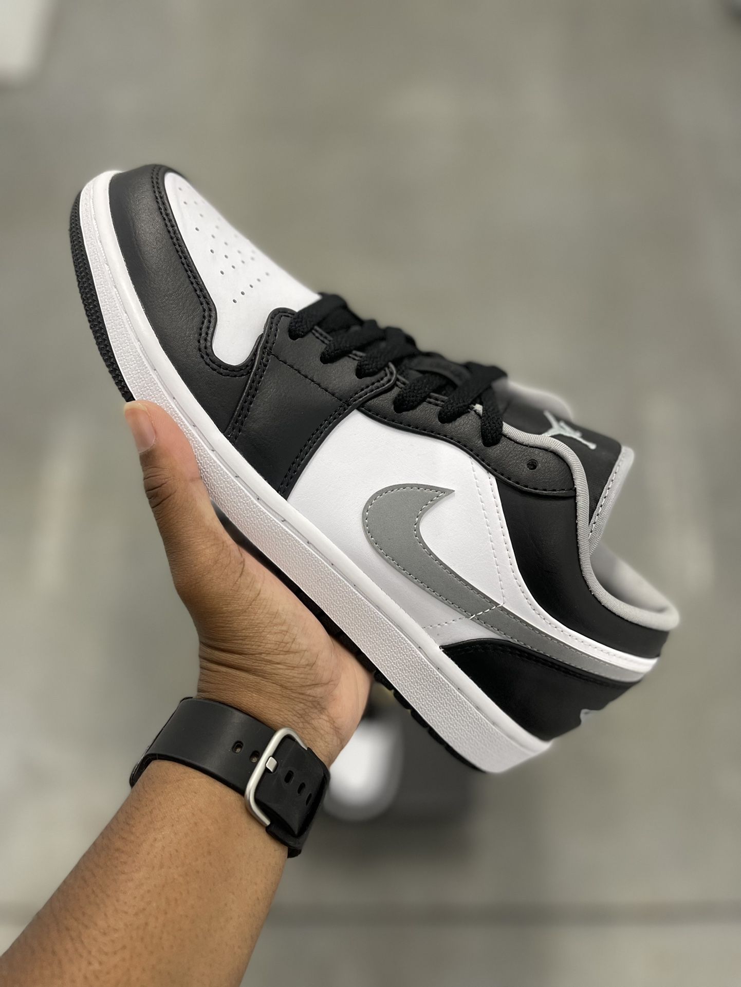 Air Jordan 1 Low