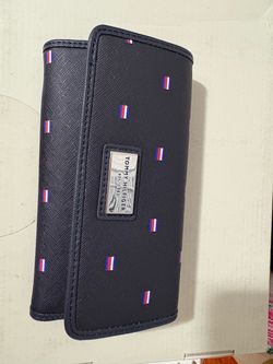Brand New tommy Hilfiger womens wallet