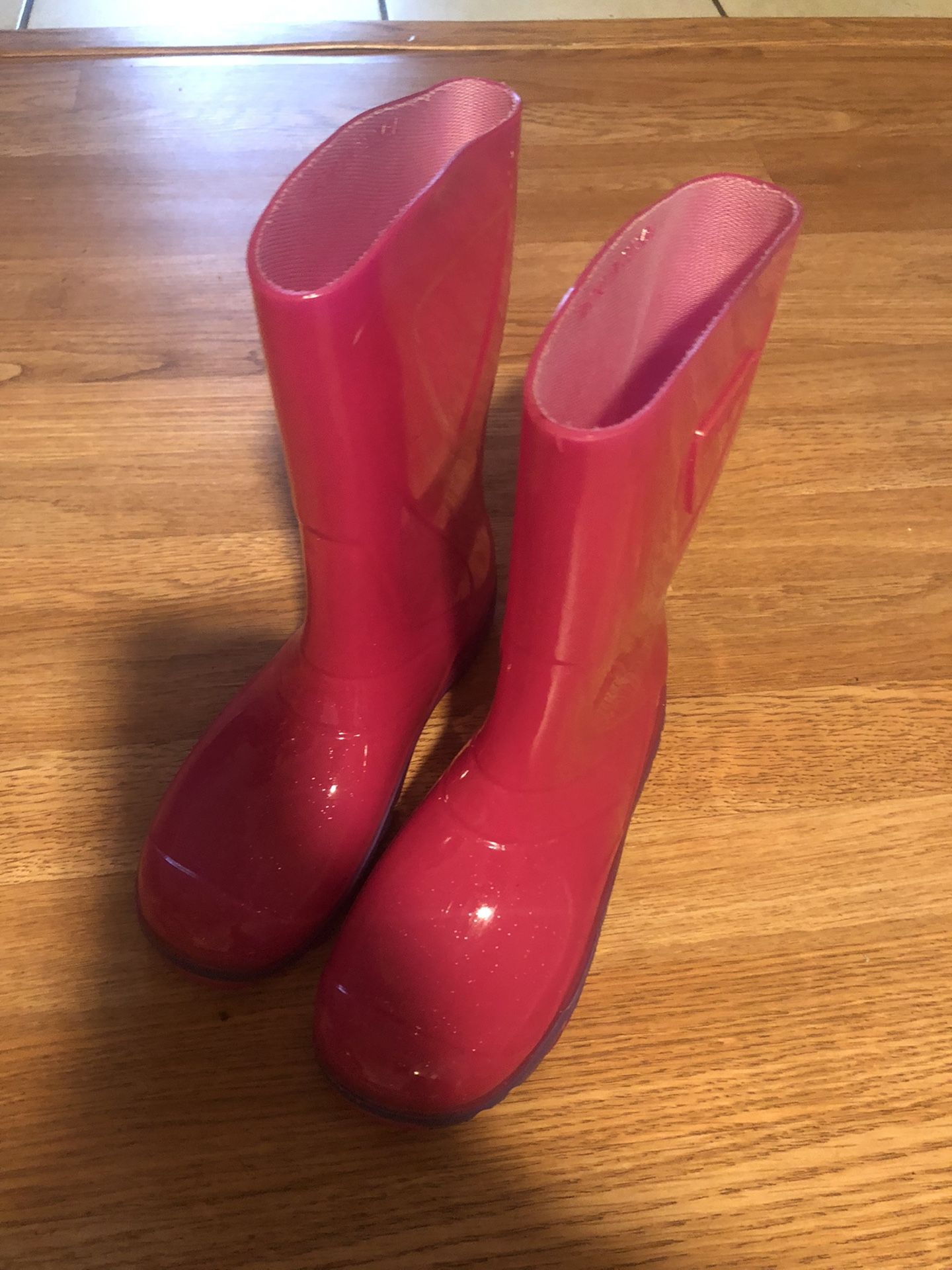 Girls Skeeper Rain Boots Size 35