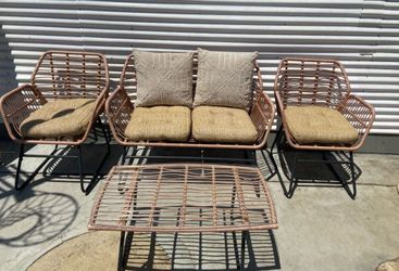 Outdoor patio set