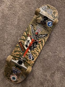 Skateboard