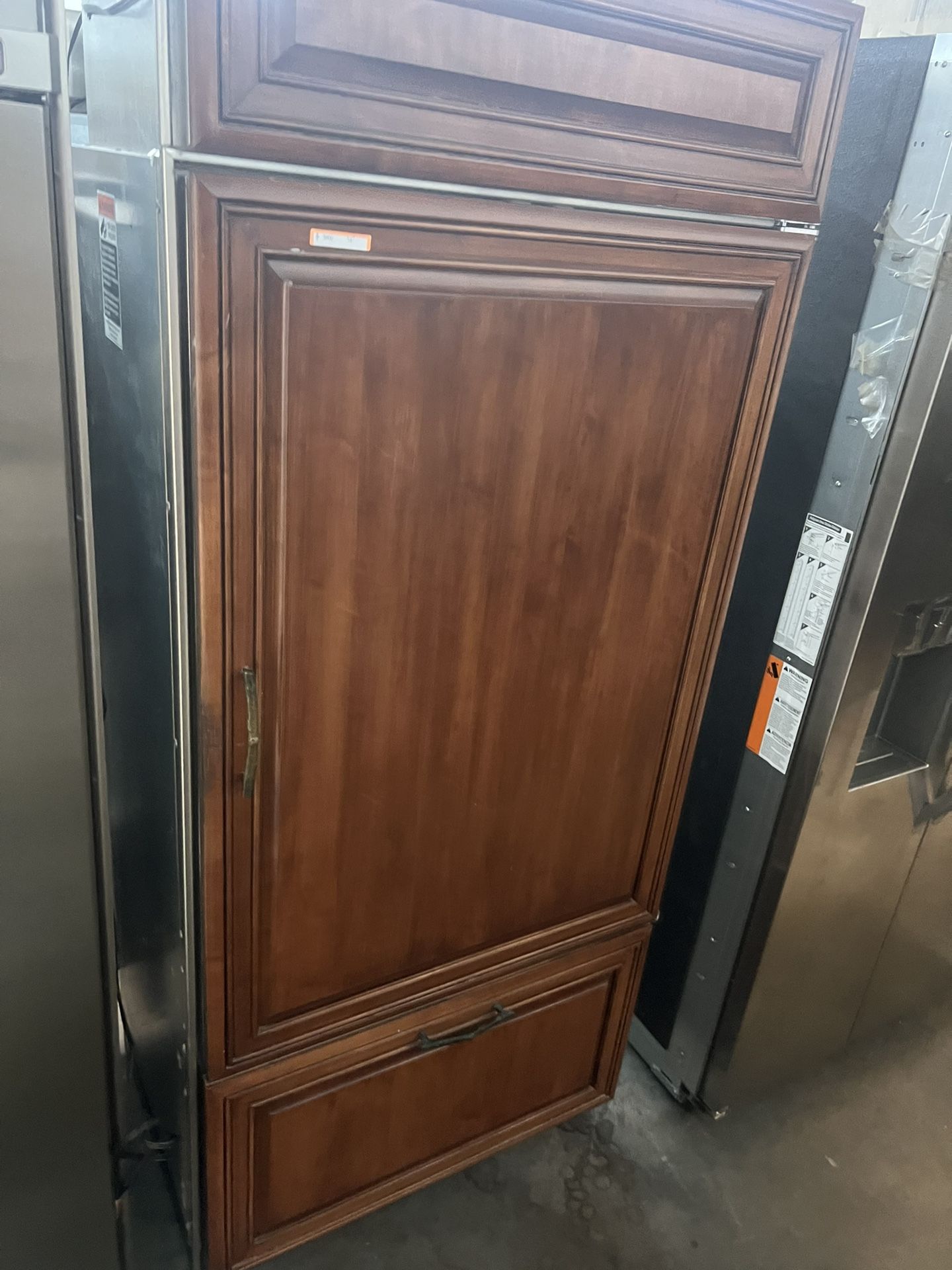Subzero 36” Built In Refrigerator 2018 2yr Warranty