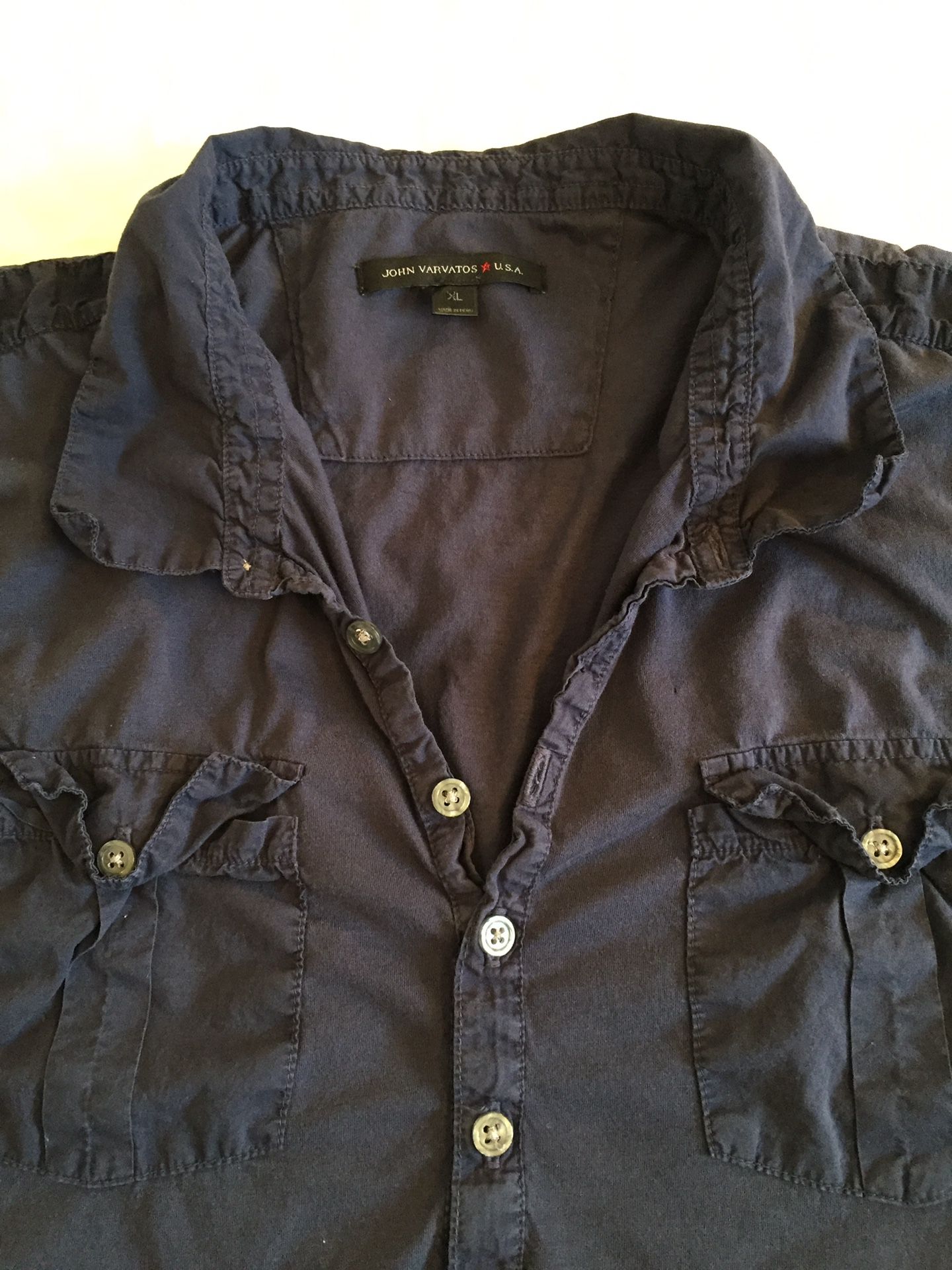 ***RARE*** PRICE DROP!! Men’s John Varvatos shirt