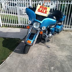 Harley Davidson Clásica 2011 Limpio 6k Millas 