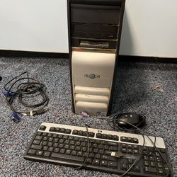 Early 2000s Windows Compaq Evo Desktop