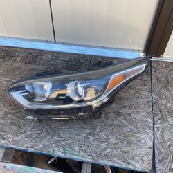 Headlight Kia Forte 2019-2021
