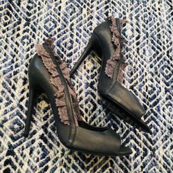 Nina ricci heels size 38.5