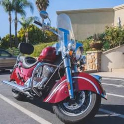 **REDUCED PRICE** 2014 Indian Chief Classic 