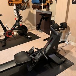 Peloton Row in excellent condition + delivery + Warranty available