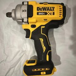 $150 FINAL PRICE DeWalt DCF891 20V XR 4 Speeds 1/2 in. Heavy Duty Impact Wrench.(Tool Only)