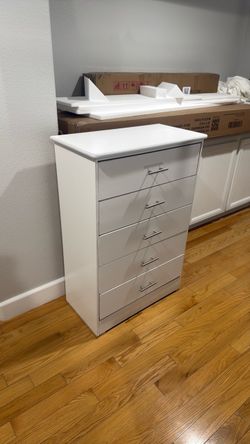 White cabinet