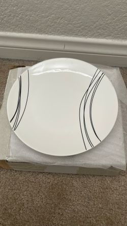4 piece swirl plates (4 set for $8)