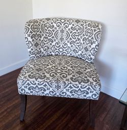 Accent Chairs 2