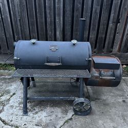 Oklahoma Joe longhorn reverse flow offset Smoker
