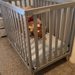 Baby Crib 