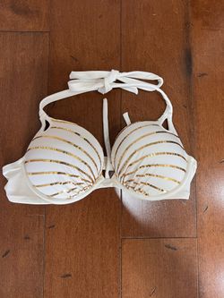 Bombshell VS Bikini Top