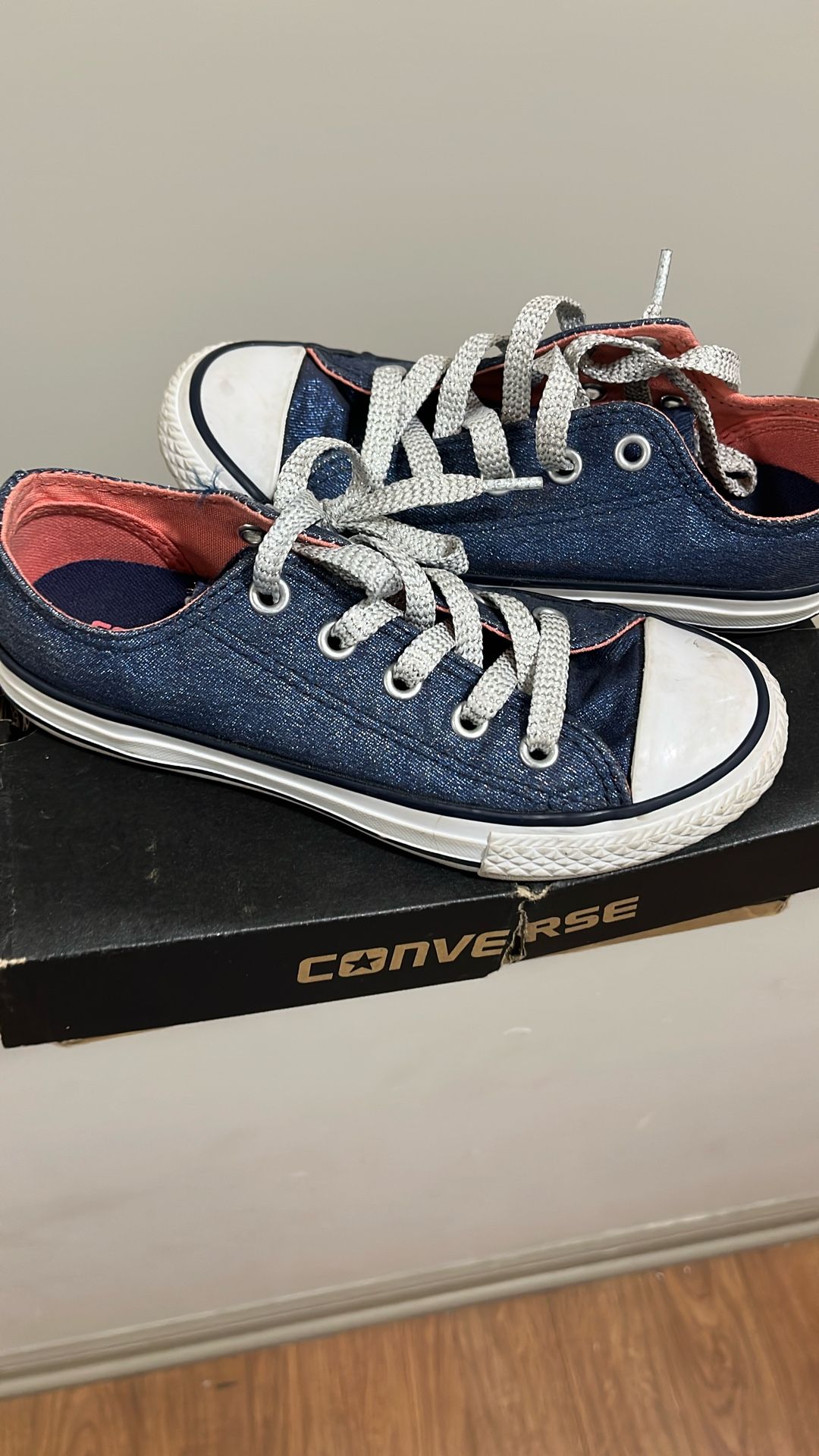 Converse shoes for girls size 12