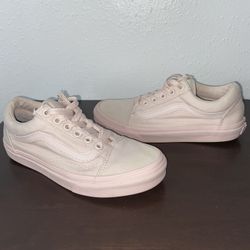 Women’s Van Size 6