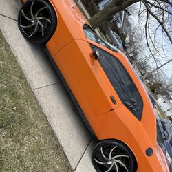2012 Dodge Challenger W/ 24’ Rims