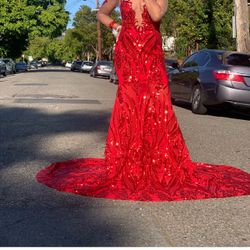 red prom dress