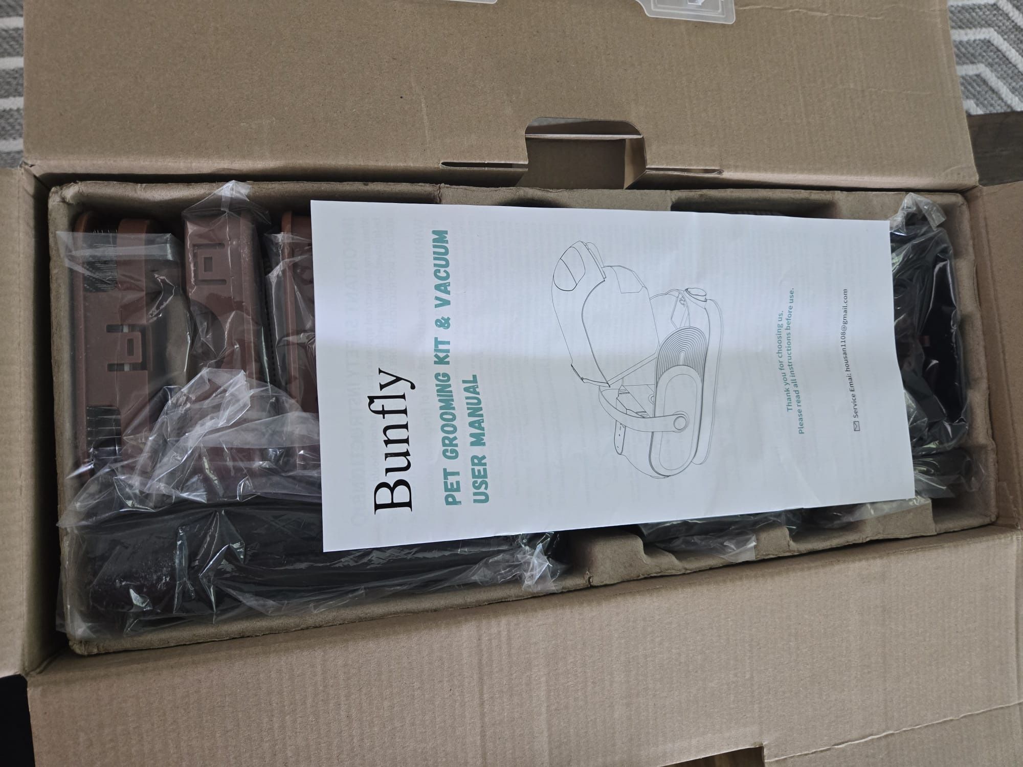 Bunfly Pet Grooming Kit & Vacuum (Gray)
