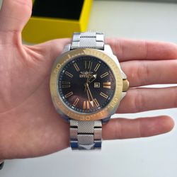Reloj invicta