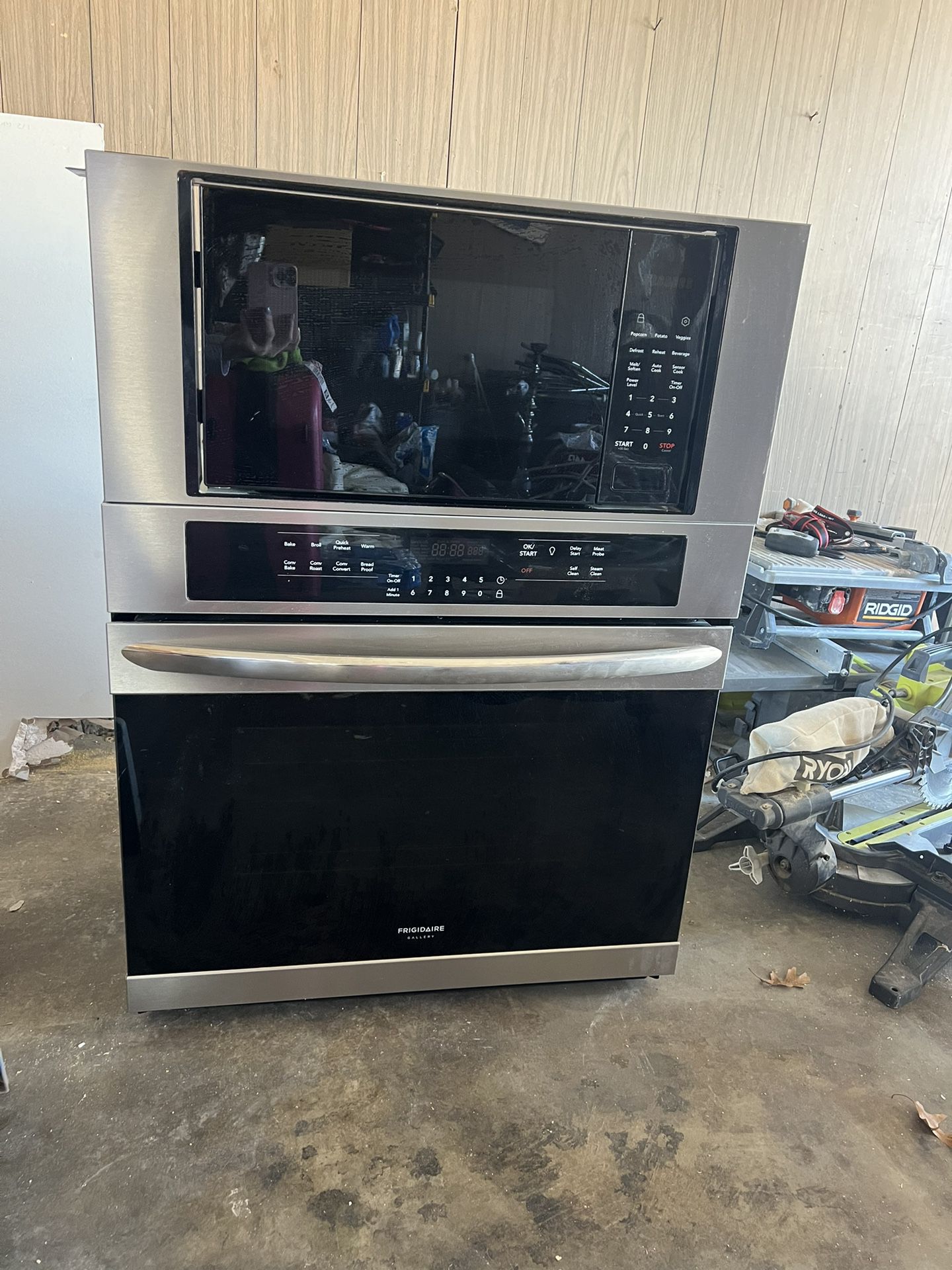 Frigidaire Microwave & Oven