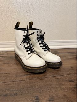 Kids Doc Martens size 4