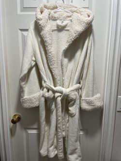 Pottery Barn cream bathrobe size S