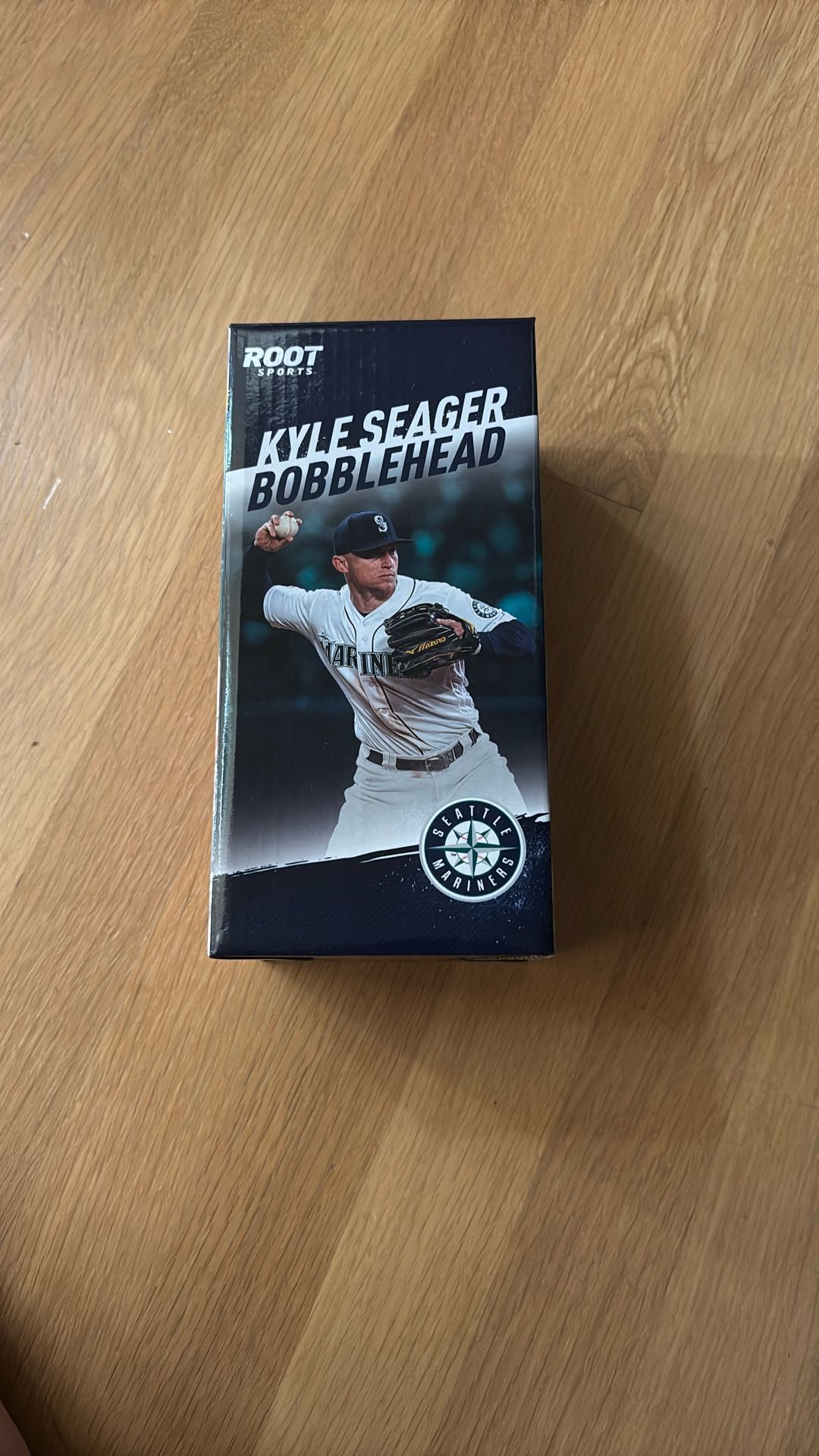NEW-{Seattle Mariners Kyle Seager Bobble Head