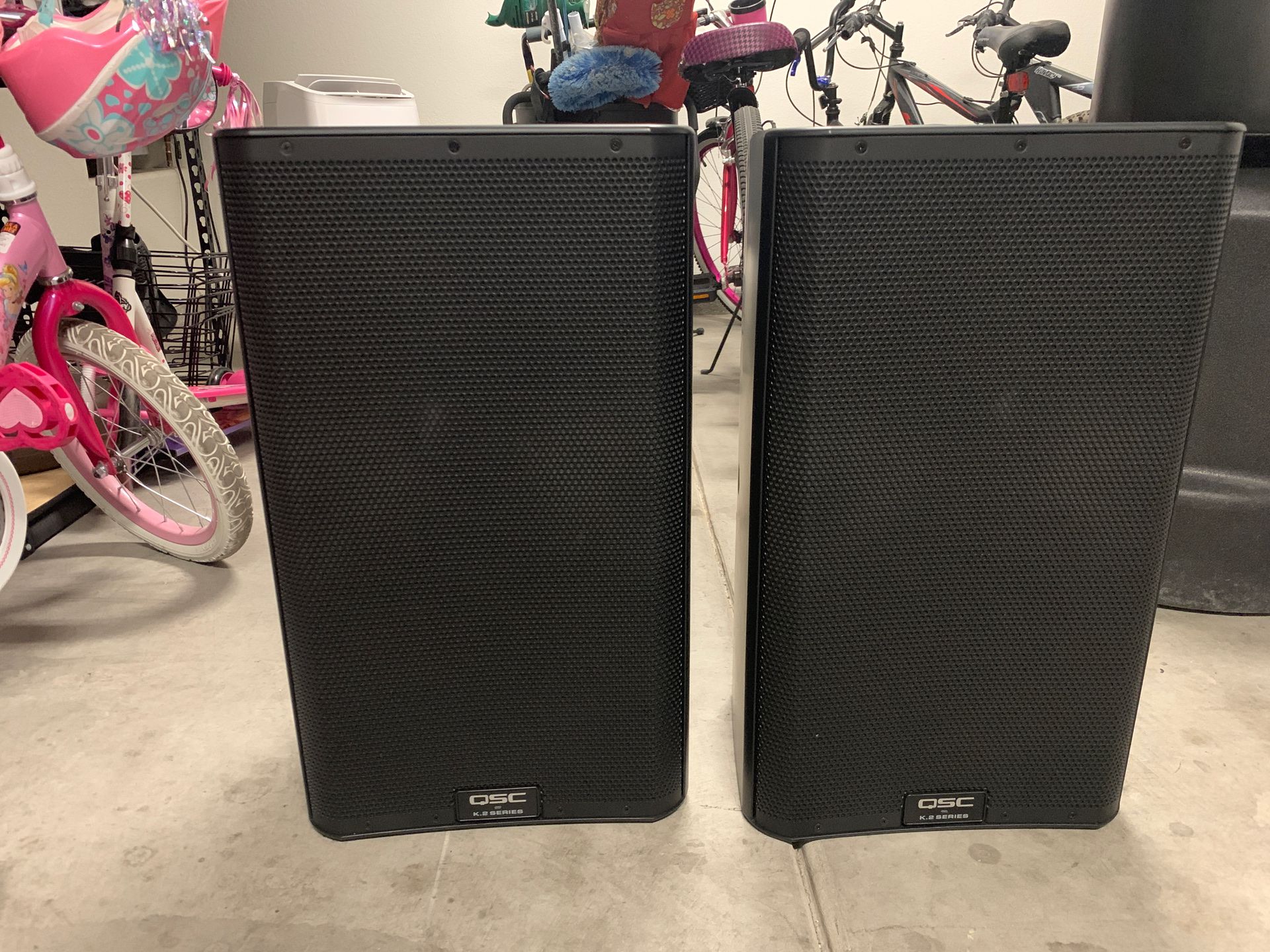 QSE K12.2 Powered Speakers $1200