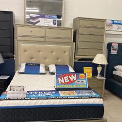 Brand New 5 Pc Bed Room Set