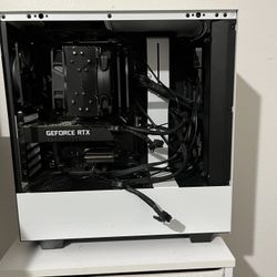 Built Gaming Pc And Curved 27inch Monitor 