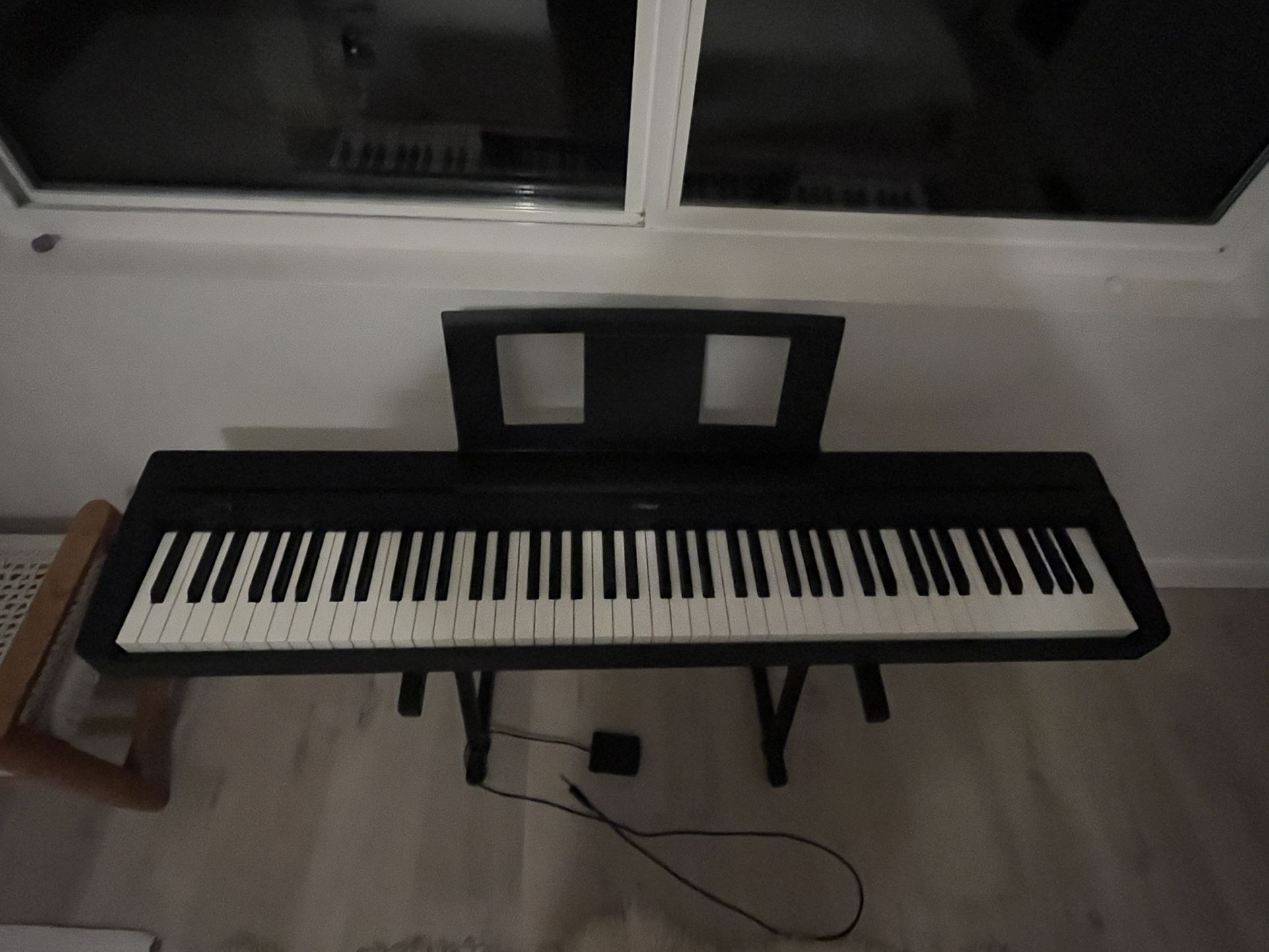 Yamaha 88-key Weighted Digital piano Keyboard With Sustain Pedal And Stand  