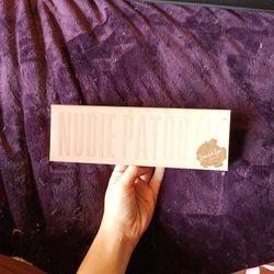 Laura Lee Los Angeles Pallete